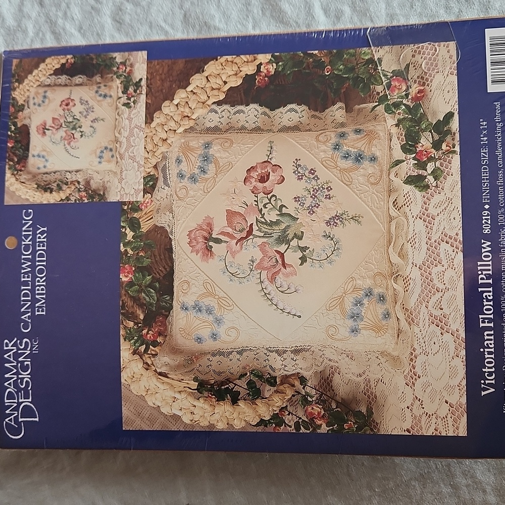 Vintage Designs Floral Embroidery Kit - Pink and Blue